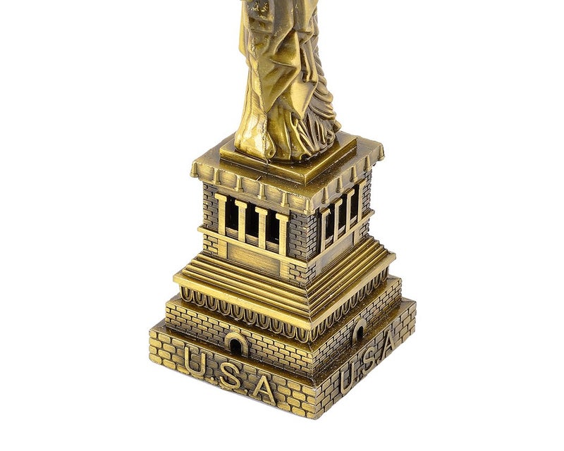 DS.DISTINCTIVE STYLE DS. DISTINCTIVE STYLE Statue of Liberty Model - Metallic Statue - Figurine for Souvenirs (5.9 Inch) - Image 4
